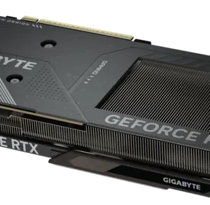 GIGABYTE RTX 5050 GAMING 8GB GDDR6 OC - Imagen 3